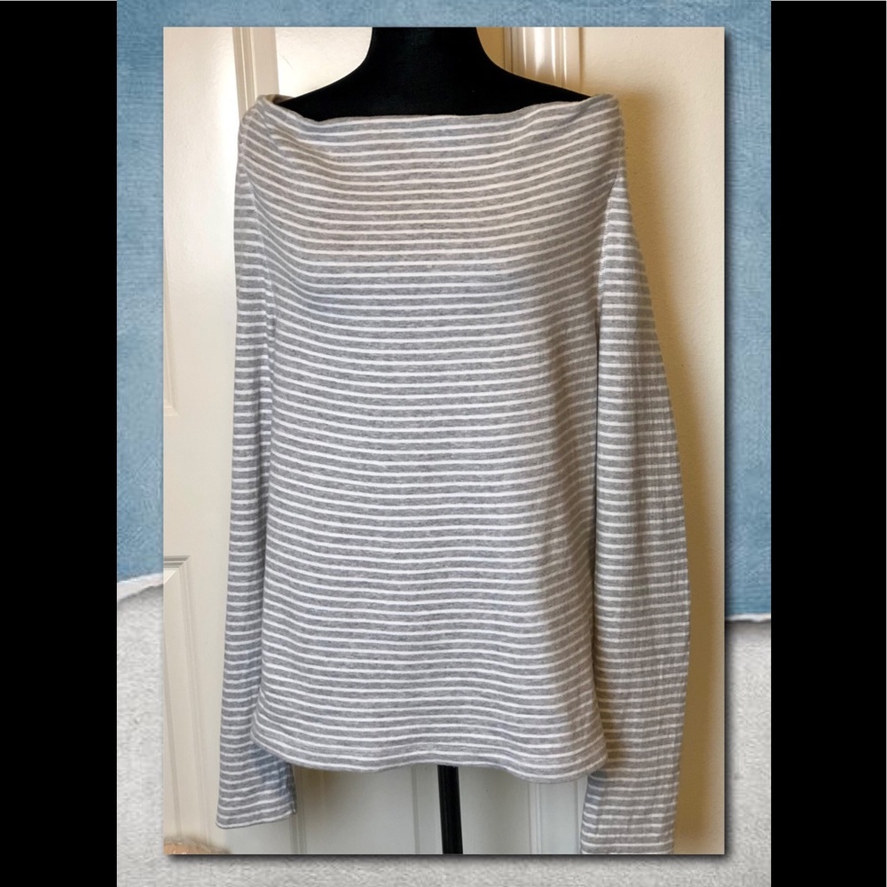James Perse Off Shoulder Long Sleeve Tee Size XL